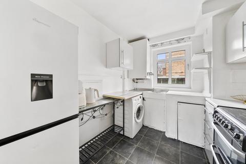 2 bedroom flat to rent, The Woodlands, Aberdeen Park, London