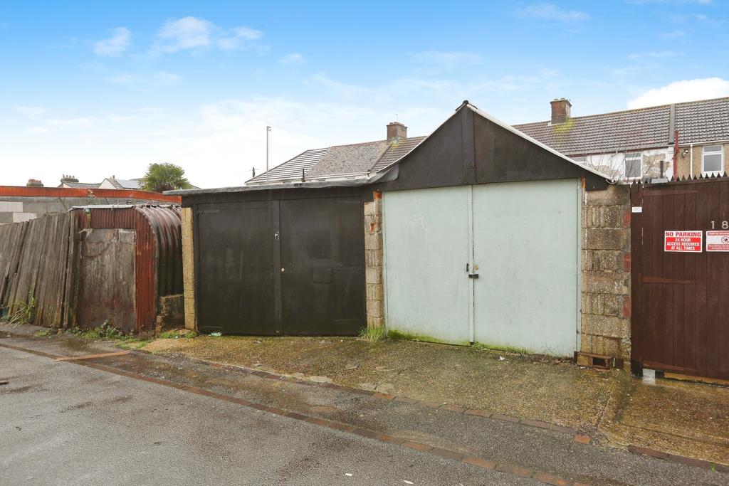 Double Garage