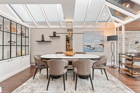 4 bedroom house to rent, Orville Road, London