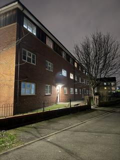 2 bedroom flat for sale, Pursers Court Slough SL2 5DL