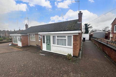 undefined, Highlands Avenue, Spinney Hill NN3