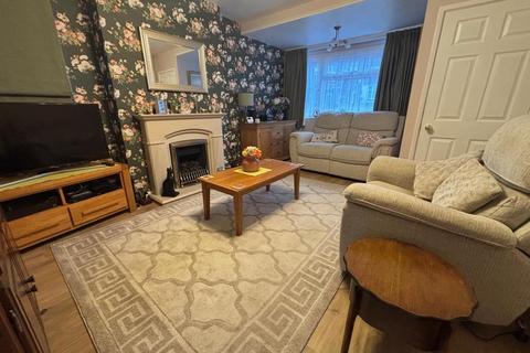undefined, Highlands Avenue, Spinney Hill NN3
