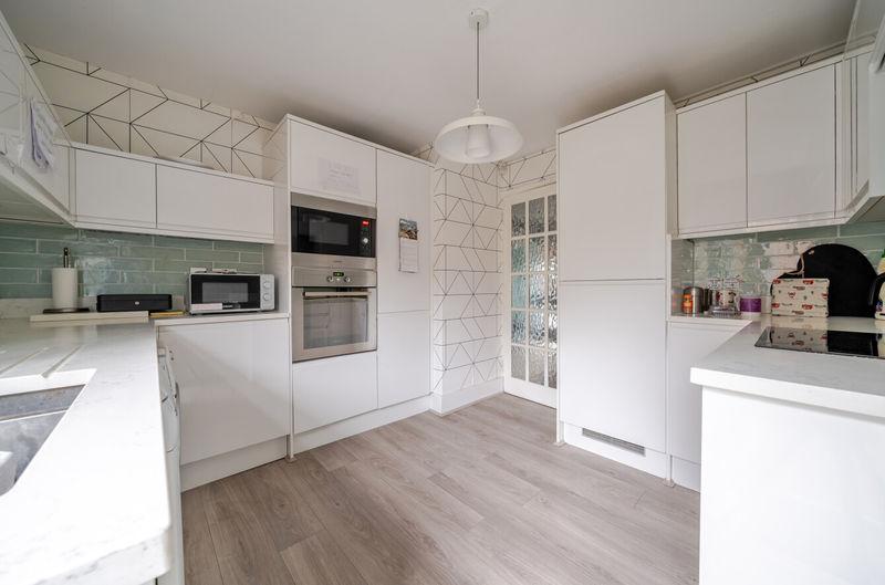Kitchen angle 4