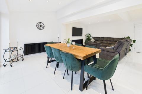 4 bedroom detached house for sale, 6 Farriers Way, Tattershall