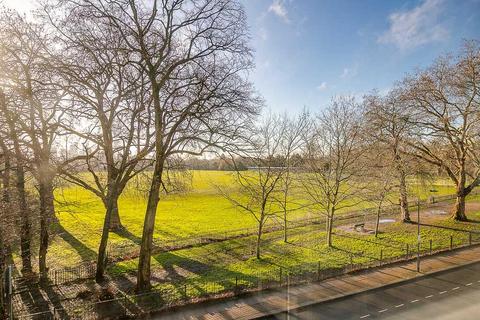 undefined, Hurlingham Road, London