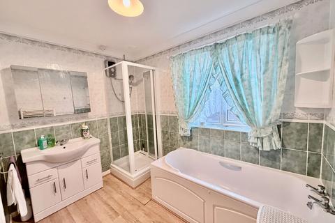 3 bedroom detached house for sale, 57 Lincoln Road, Metheringham, Lincoln