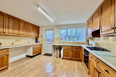 3 bedroom detached house for sale, 57 Lincoln Road, Metheringham, Lincoln