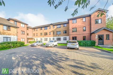 undefined, Parrotts Field, Hoddesdon
