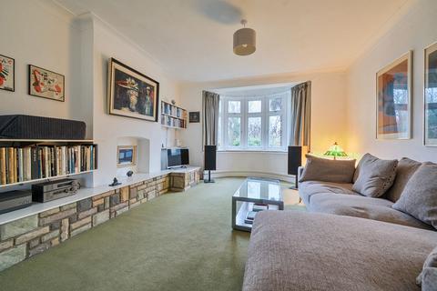 3 bedroom semi-detached house for sale, Torrington Park, London