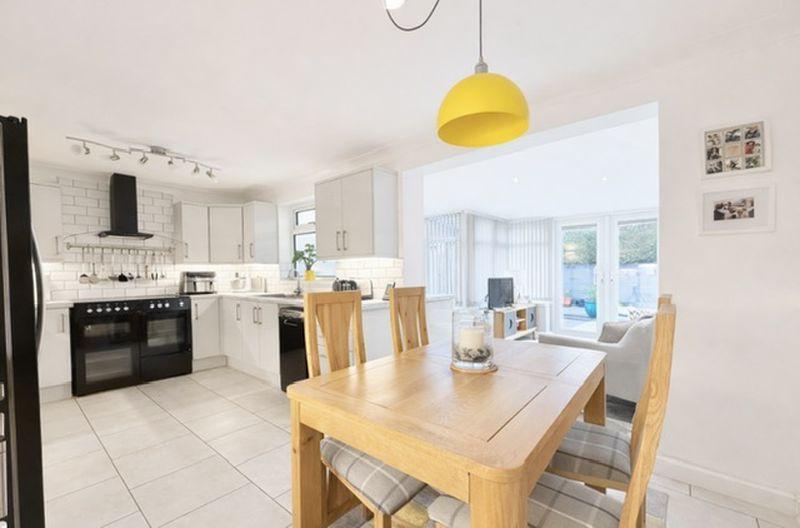 Kitchen dining and