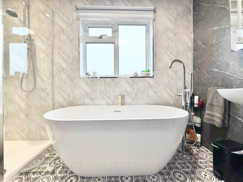 Bathroom view 3