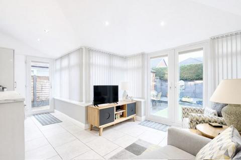 undefined, PICKSLEY CRESCENT, HOLTON LE CLAY