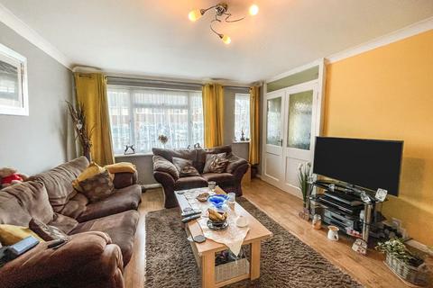 3 bedroom semi-detached house for sale, Crusader Road, Hedge End, SO30