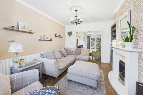 3 bedroom terraced house for sale, Wymersley Road, Hull