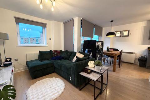 1 bedroom apartment for sale, Fishguard Way, London