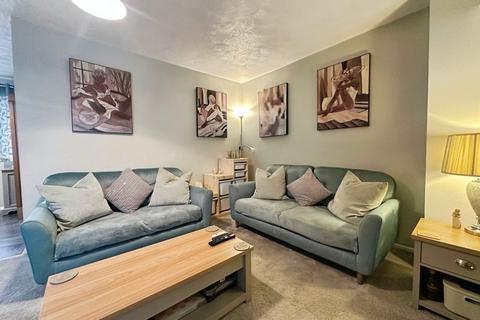 2 bedroom maisonette for sale, Beech Street, Bury