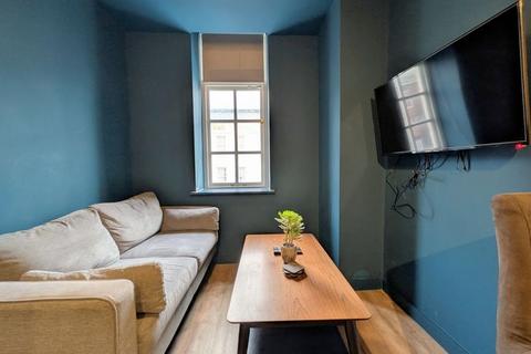 undefined, To Let - Renaissance House, Coronation Walk, Southport - One Bedroom Fully Furnished Apt