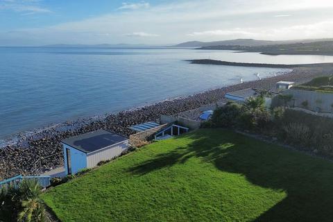 5 bedroom detached bungalow for sale, Penrhyn Beach East, Penrhyn Bay