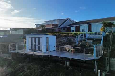 5 bedroom detached bungalow for sale, Penrhyn Beach East, Penrhyn Bay