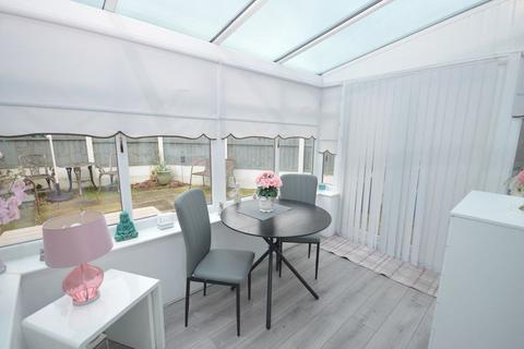 1 bedroom semi-detached house for sale, Whernside, Widnes
