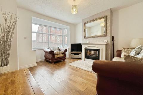 3 bedroom terraced house for sale, Cross Street, Farnworth