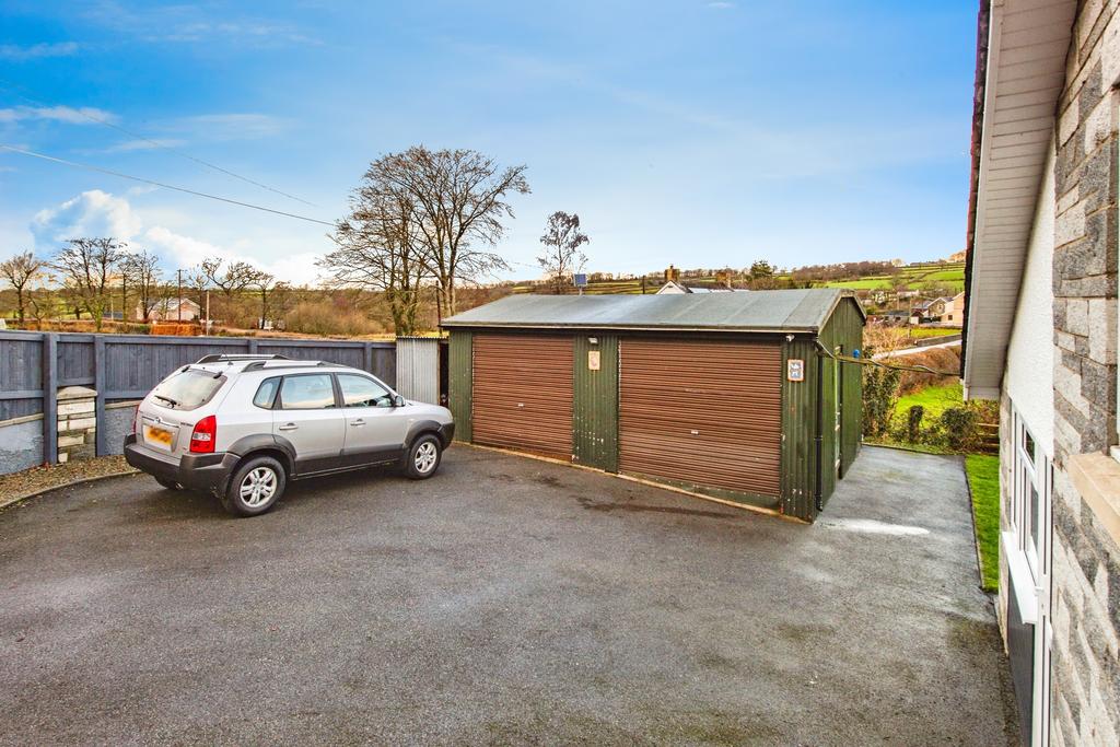 Double Garage