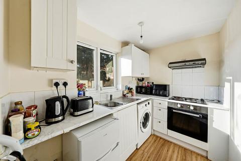 1 bedroom apartment for sale, Cobbett Close, Enfield EN3