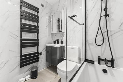 undefined, Ashdown Court, Sutton SM2 5DG