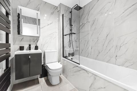 undefined, Ashdown Court, Sutton SM2 5DG