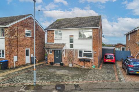 4 bedroom detached house for sale, Obelisk Rise, Kingsthorpe, Northampton NN2