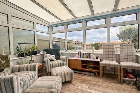 4 bedroom detached house for sale, Obelisk Rise, Kingsthorpe, Northampton NN2