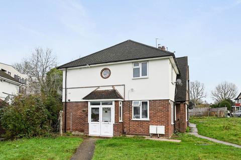 2 bedroom maisonette for sale, Rowe Walk, Harrow