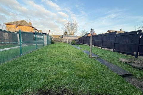 3 bedroom terraced house for sale, Maltby Road, Scunthorpe