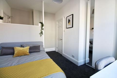 undefined, 68 Harborough Road, Southampton SO15