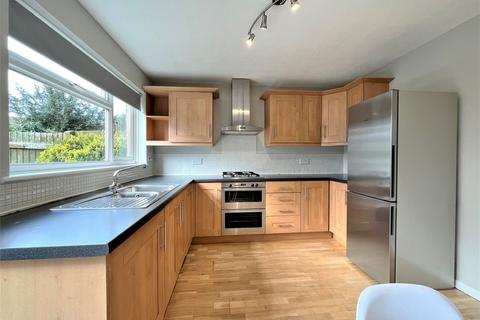 2 bedroom end of terrace house to rent, Aspen Close, London W5