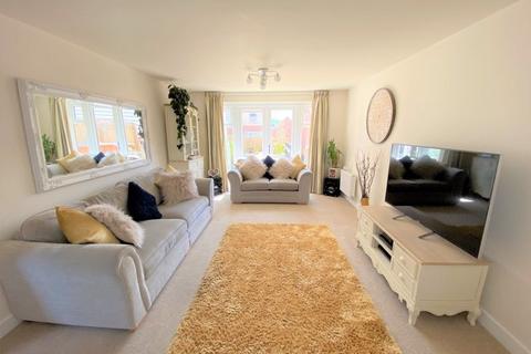 4 bedroom detached house for sale, Grant Court, Coalville LE67