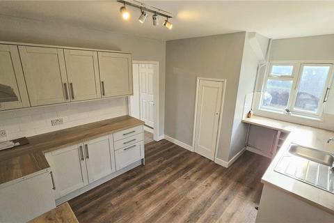3 bedroom semi-detached house to rent, Biggleswade SG18