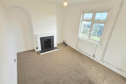 3 bedroom semi-detached house to rent, Biggleswade SG18