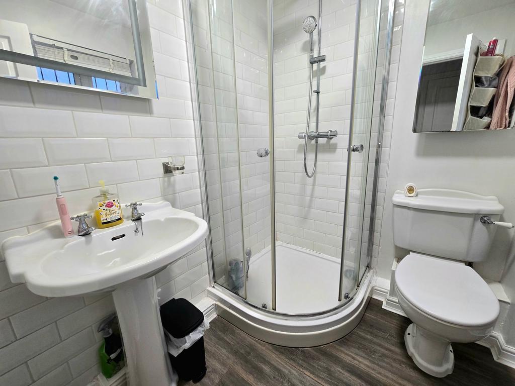 Ensuite