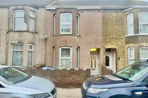 3 bedroom terraced house for sale, Main Road, Queenborough ME11