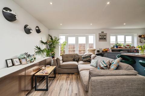 3 bedroom detached bungalow for sale, Woodlands Close, Scratby, NR29