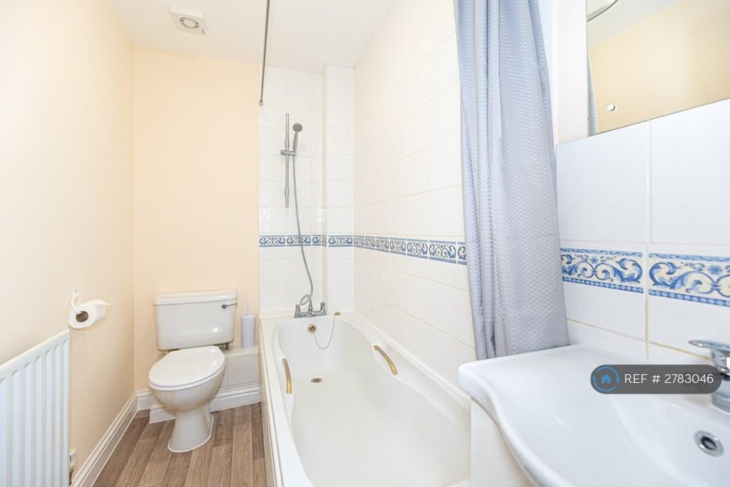 Main Bathroom