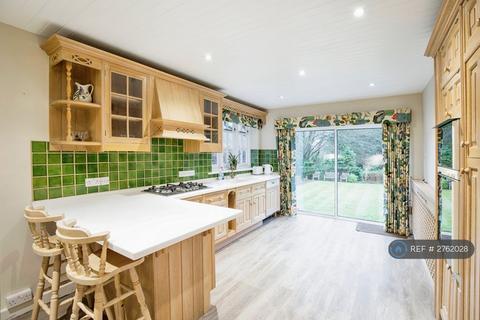 undefined, Stratton Road, Beaconsfield, HP9