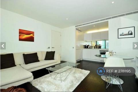 1 bedroom flat to rent, Pan Peninsula Square, London, E14