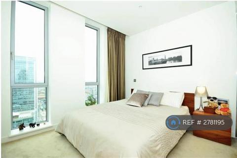 1 bedroom flat to rent, Pan Peninsula Square, London, E14