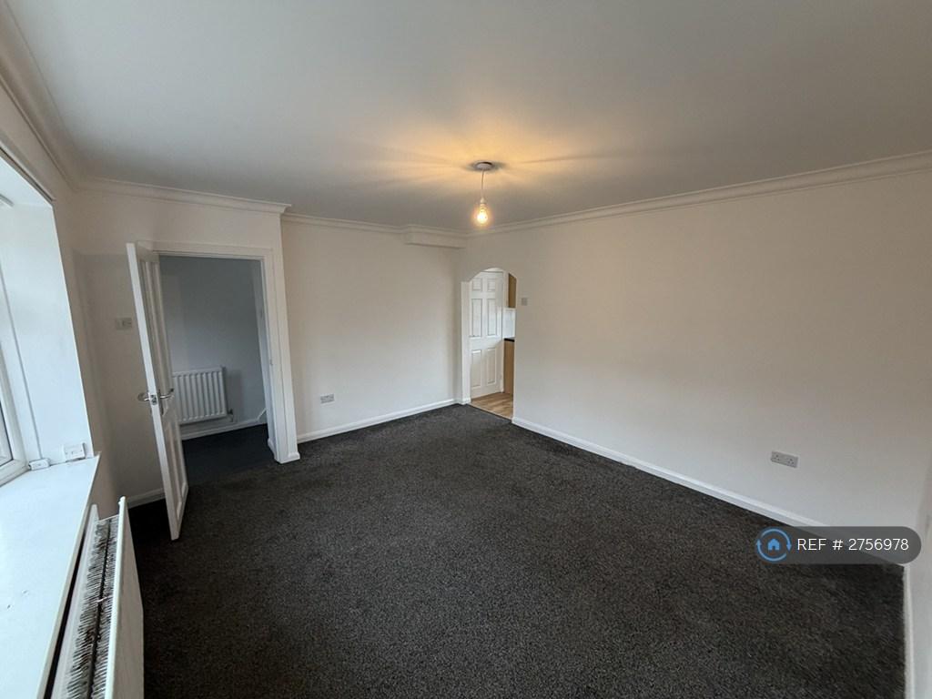 Living Room (2)