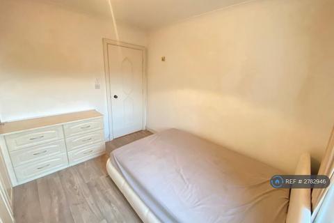 1 bedroom flat to rent, Mercury Court, London, E14