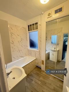 1 bedroom maisonette to rent, Welldon Crescent, Harrow, HA1