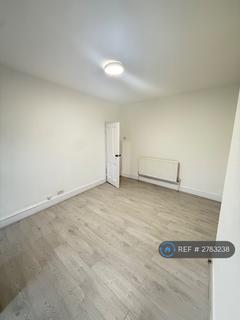 1 bedroom maisonette to rent, Welldon Crescent, Harrow, HA1