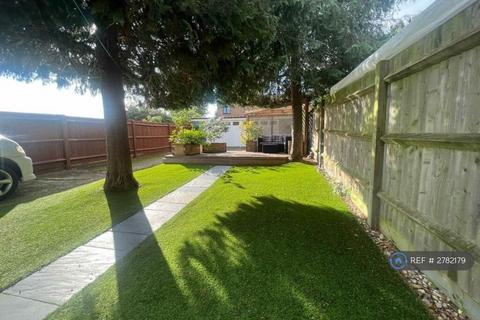 undefined, Oakley Road, Luton, LU4